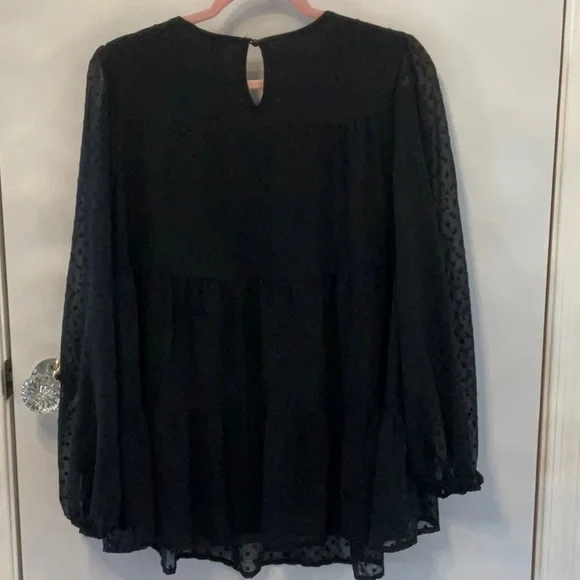Black Swiss dot top size 1XL - Picture 2 of 4